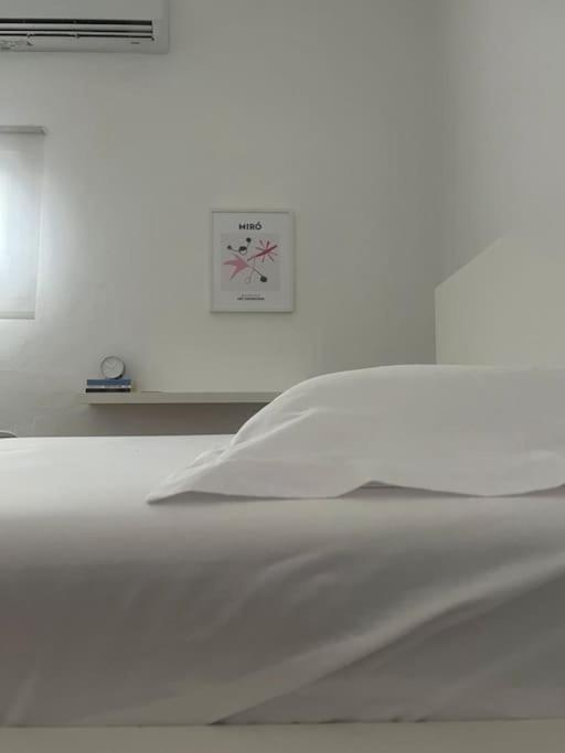 Cozy, Spacious, Newly Renovated Flat In Adamas Exterior foto